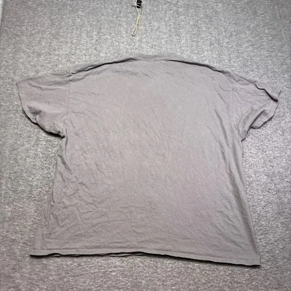 Pink Floyd T-Shirt Mens 2XL Gray Dark Side of the Moon Graphic - Picture 5 of 9